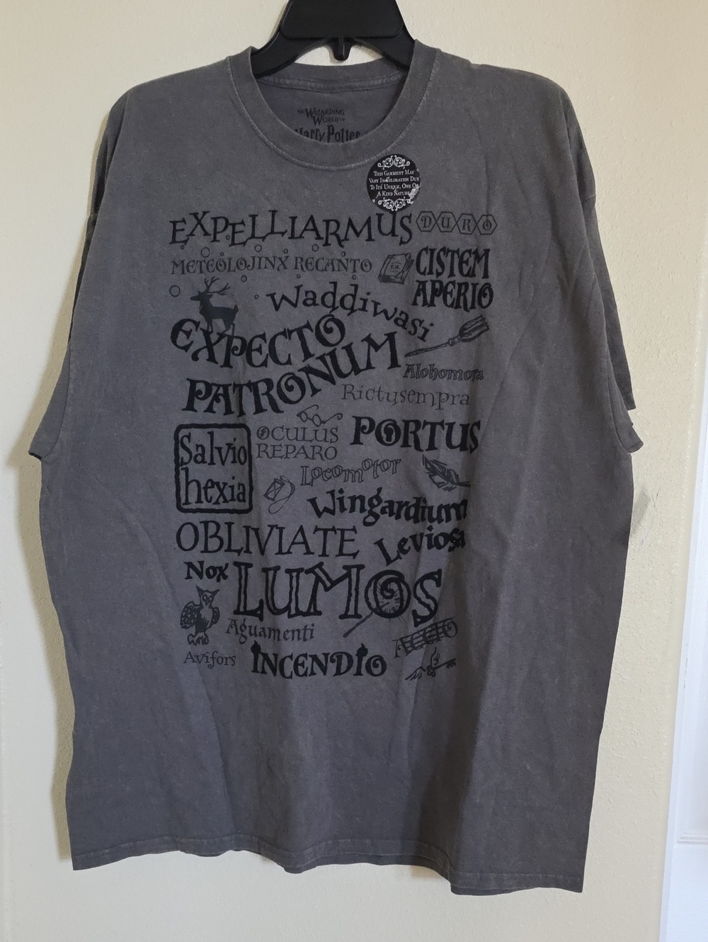 Universal Studios Charcoal Gray Harry Potter Spell‎ Graphic Tee